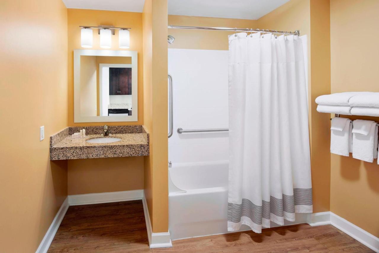 Towneplace Suites By Marriott Harrisburg Hershey Exterior photo