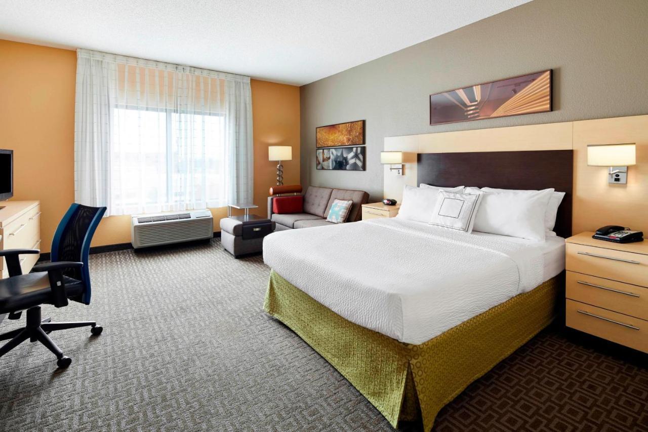 Towneplace Suites By Marriott Harrisburg Hershey Exterior photo
